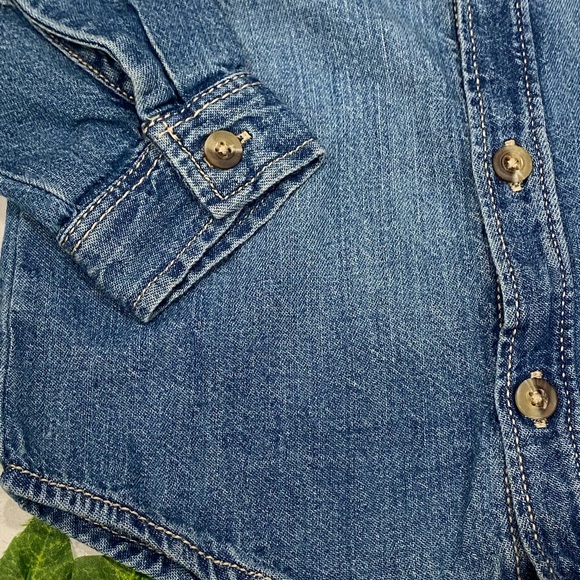 Old Navy Kids 18-24m Denim Button Down - Picture 5 of 7